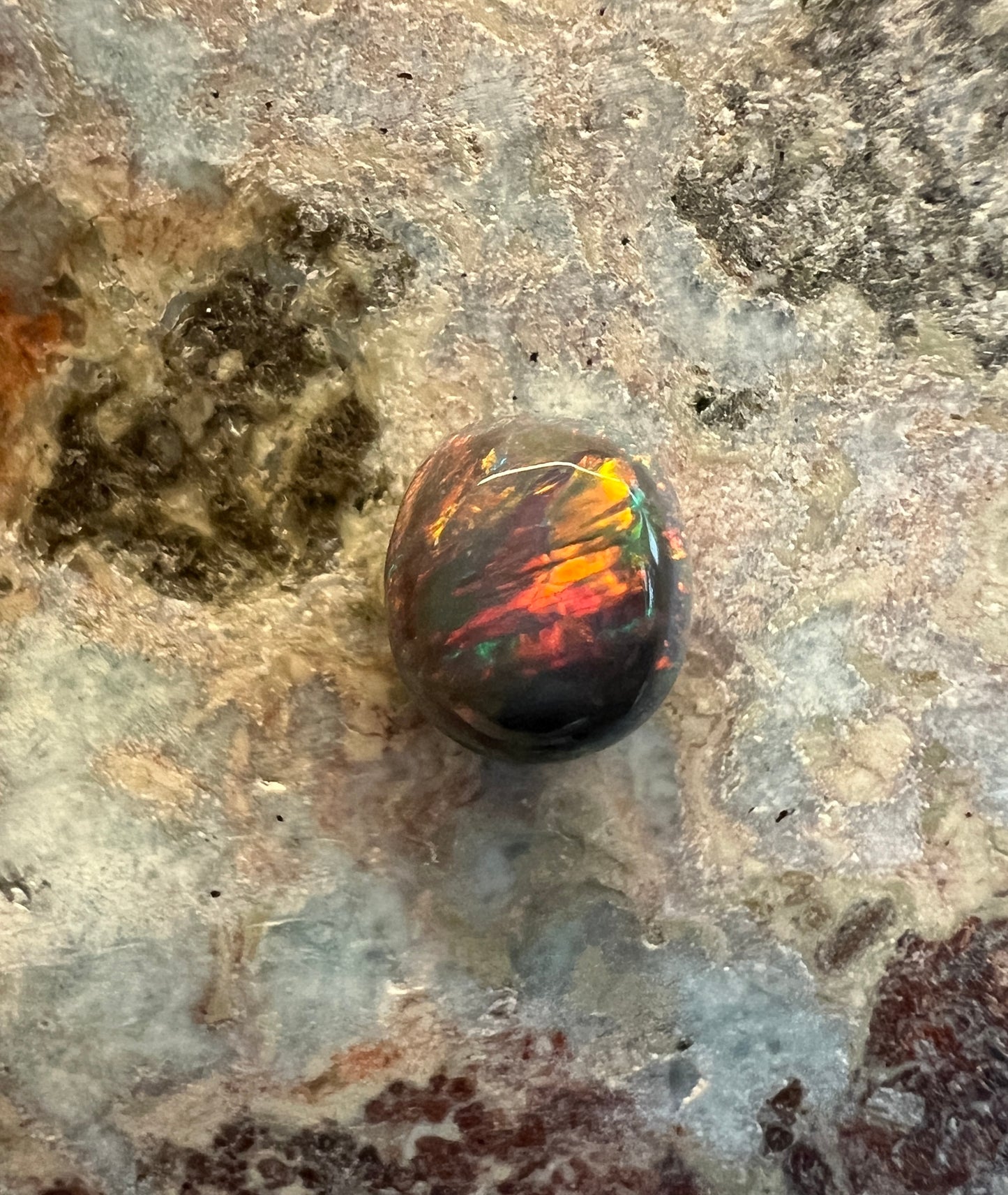 0.61 ct Black Opal