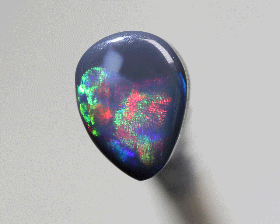 0.98 ct black opal