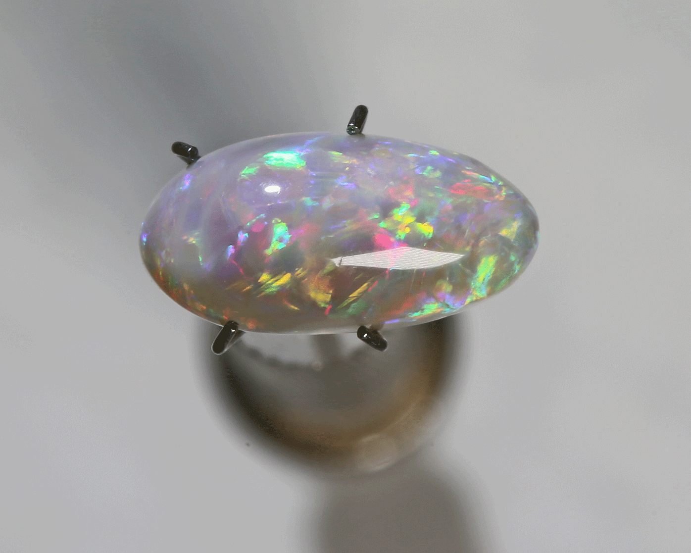 2.3 carats dark opal