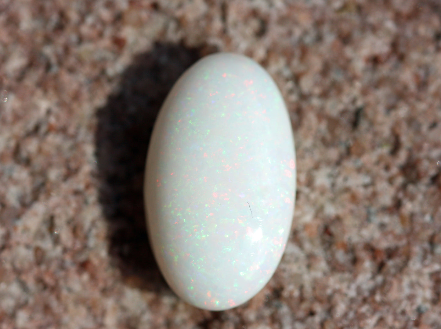 6.7 carats light opal