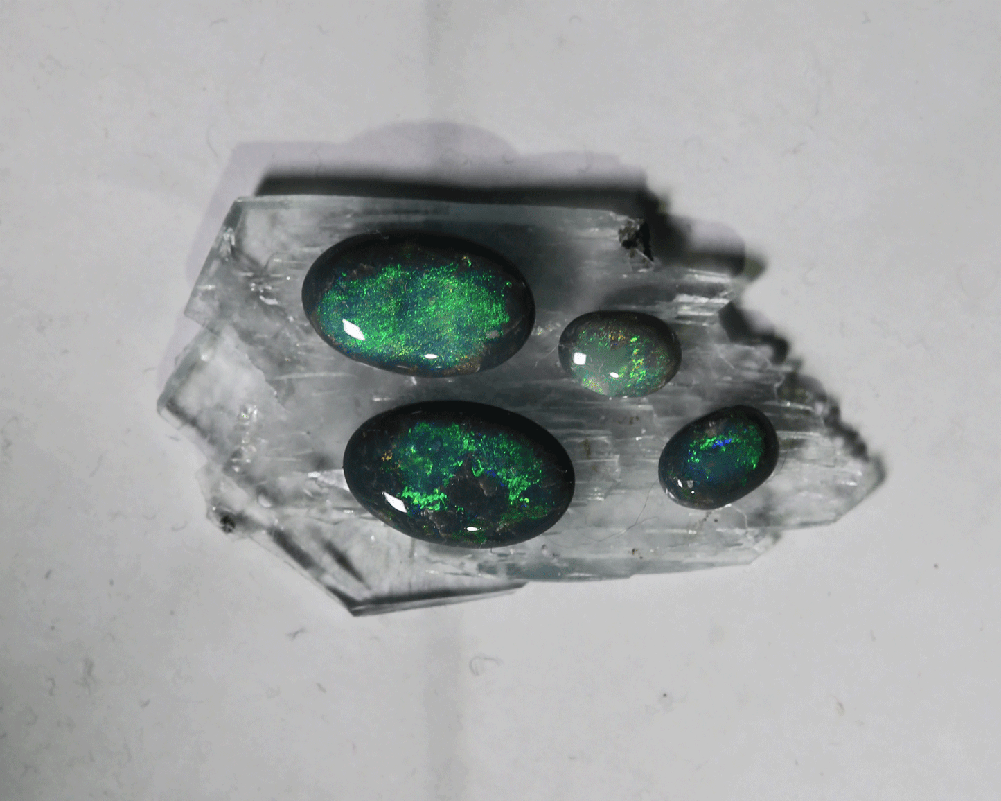 3.8 carats Black Opal Pairs